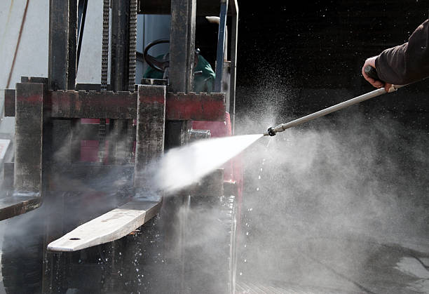 Best Garage Pressure Washing  in St Augusta, MN